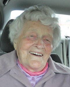 Helmi Hauta Obituary (1921 - 2015) - Thunder Bay, ON - The Thunder Bay  Chronicle Journal