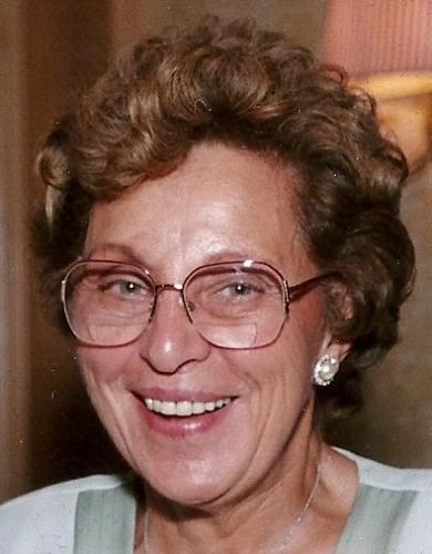 ELIZABETH "Betty" PUTRICH obituary, Cleveland, OH