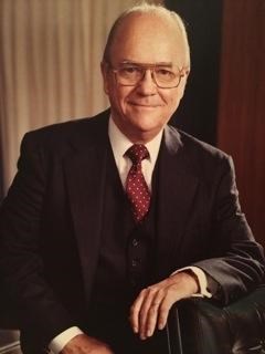 WILLIAM E. MacDONALD Jr. obituary, Cleveland, OH