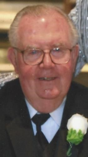 ROBERT J. McDADE obituary, Westlake, OH