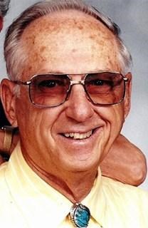 Robert M. Muenich obituary, 1921-2015