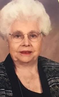 Mary E. "Shorty" Hooton obituary, 1927-2017