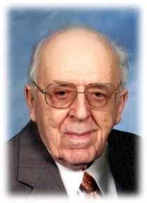 Wayne O. Nyswonger obituary, 1913-2016