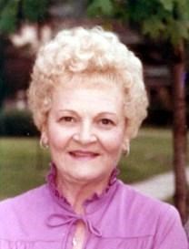 Madge Lowery obituary, 1926-2015