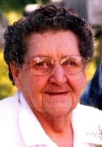 Mayolyn Laura Elolyn Arsenault obituary, 1922-2017, Swanzey, VT