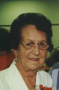Ruth Mary Adams obituary, 1931-2011