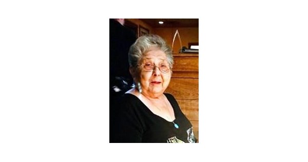 Reina Sandoval Obituary (1938 - 2018) - Legacy Remembers