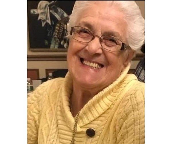 Armanda Medeiros Obituary (2024) Bristol, RI East Bay RI