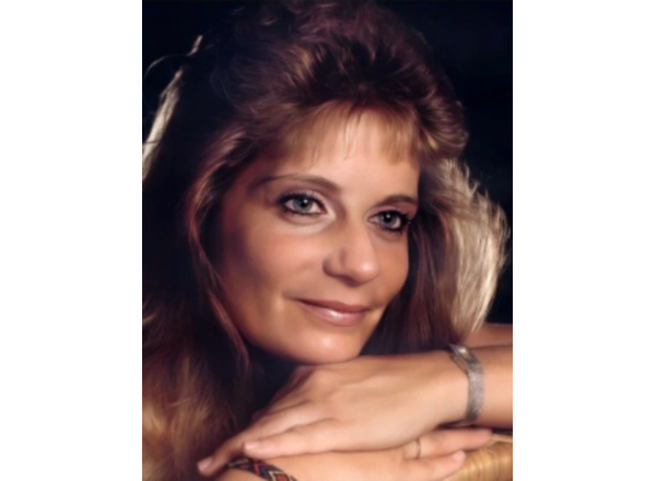 Ellen Lisa 