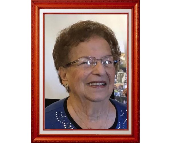 Rosalie Famularo Obituary - Hartnett Funeral Home - 2023