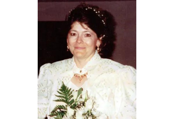 Gloria Lofton Obituary (2023) - Kermit, TX - Family Service Funeral Parlor