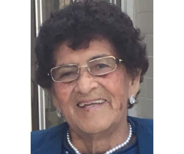 Lucrecia Santa Cruz Obituary Lindquist Mortuary Bountiful 2023