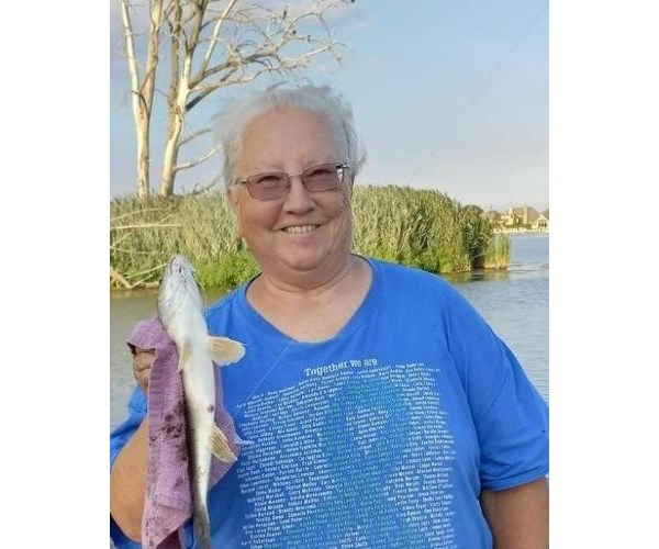 Carol Ann Louks Obituary (2024) - Chesterfield, MI - Cremation Source