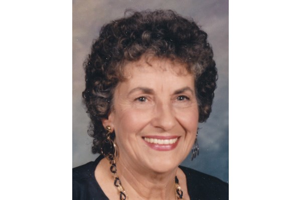 Mary Farnum Obituary (1928 - 2014) - Clinton Township, MI - The Macomb ...