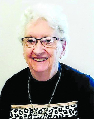 Iris CLOSE obituary, 1933-2021, North Battleford, SK