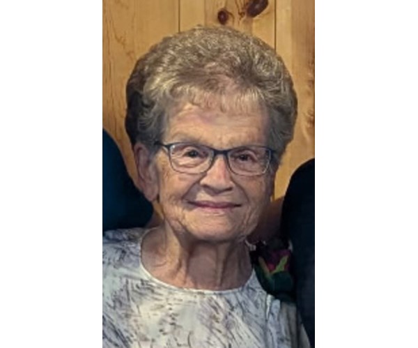 Patricia VanSoelen's obituary in the Nonpareil
