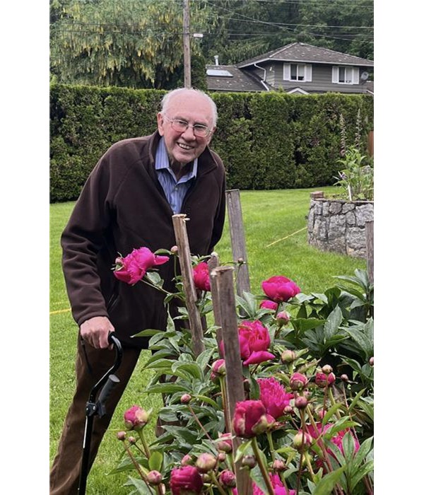 J. JOHNSTON Obituary (09/06/1934 02/07/2025) Nsn, BC North Shore News