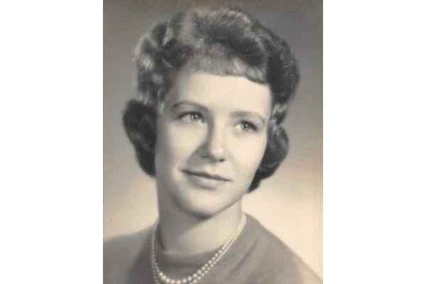 Karen Hoell Obituary (1939 - 2019) - Sheboygan, WI - Sheboygan Press