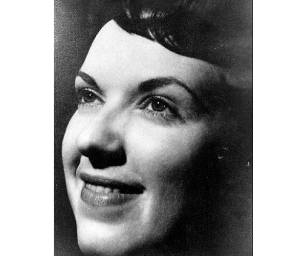 Barbara Hale Obituary (2023) - Legacy Remembers