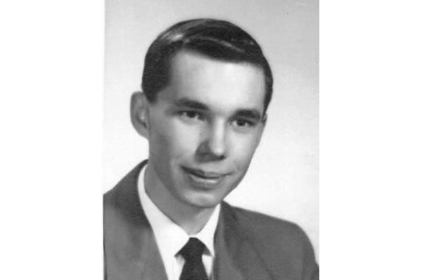 Obituary, Robert Uecker L. Sr.