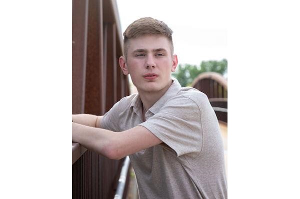 Isaiah Reeves Obituary (2021) - Oshkosh, WI - Oshkosh Northwestern