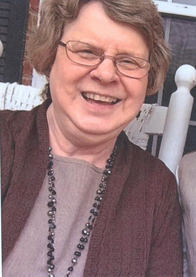 Linda Davis Obituary Death Notice and Service Information