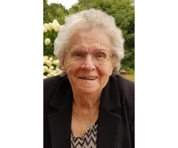 Elsie Gnewuch Obituary (1933 2022) Oconomowoc, WI Watertown