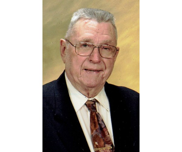 Robert Weiss Obituary (2024) Horicon, WI