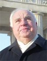 Helmut Kohl Obituary (AP News)
