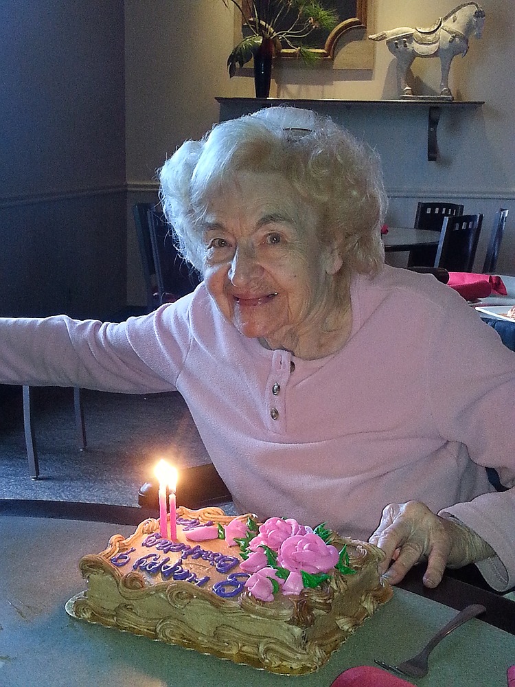 101-year-old great-grandmother from heartwarming viral photo passes away -  6abc Philadelphia